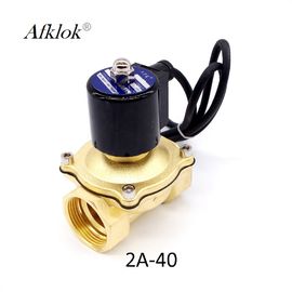 Válvula de solenoide normalmente fechada da polegada 240V do bronze DN40 1,5 para a água