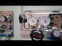 Montagem de parede de painel secundário